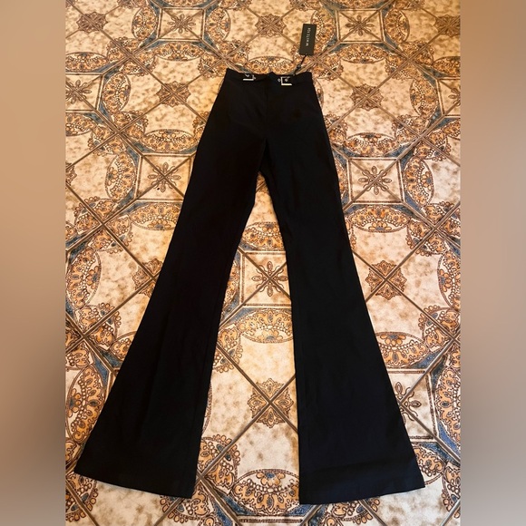 White fox black fitted flare pants buckle detail size xs new with tags high rise - Picture 6 of 10